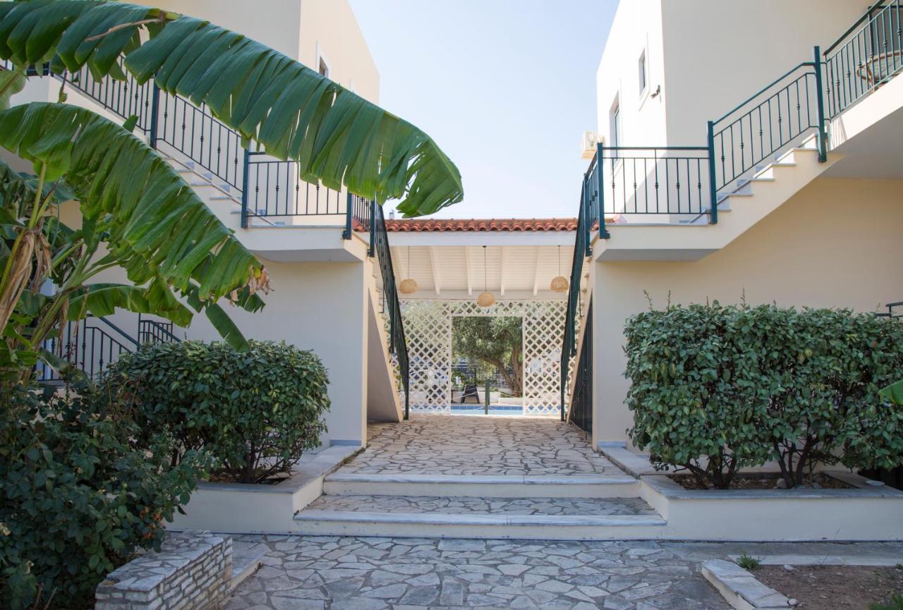 Oliva Holiday Homes Dhiyellótika Dış mekan fotoğraf